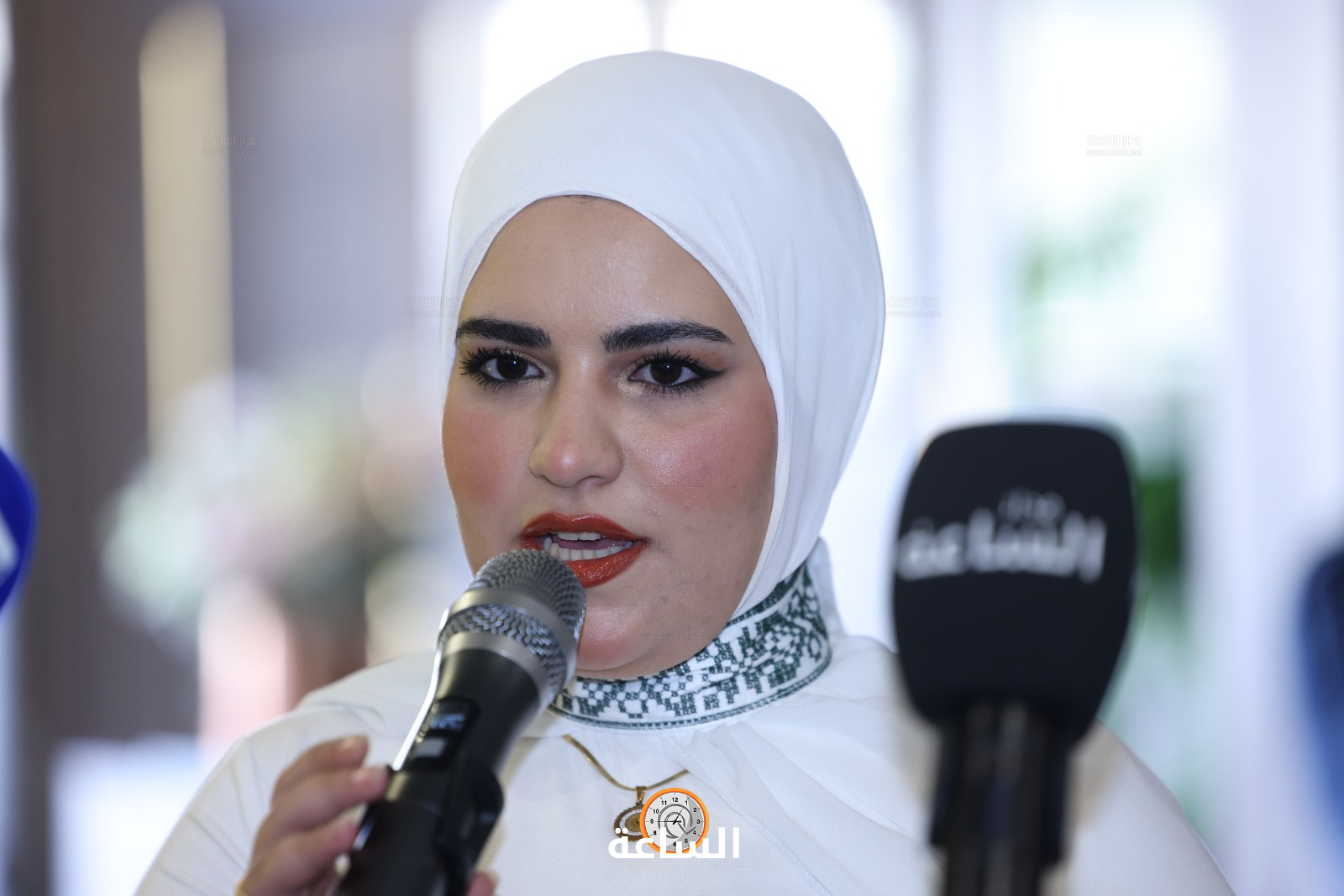Madar Al-Saa Images 0.1421094505672983