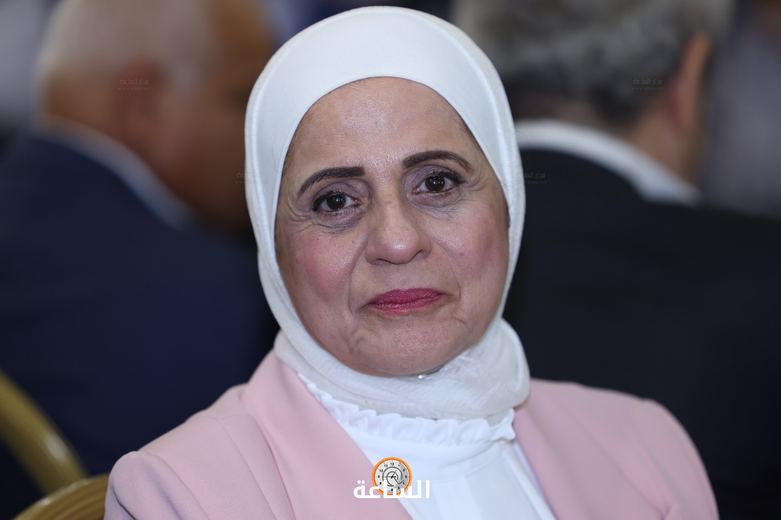 Madar Al-Saa Images 0.8718994478675316