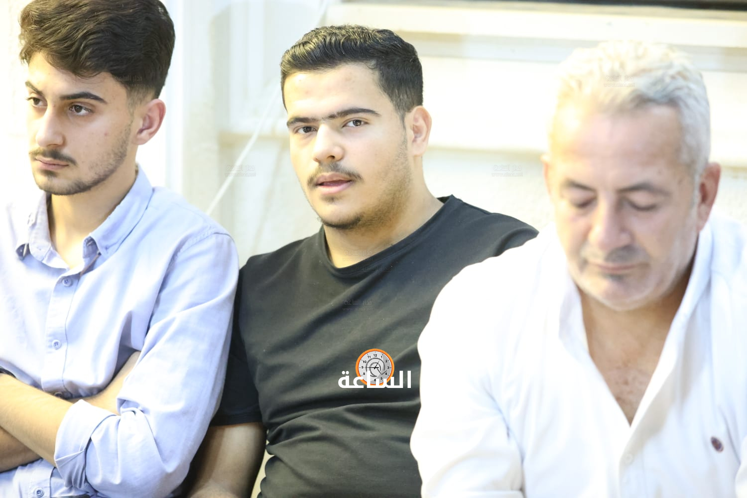 Madar Al-Saa Images 0.14403663800808486