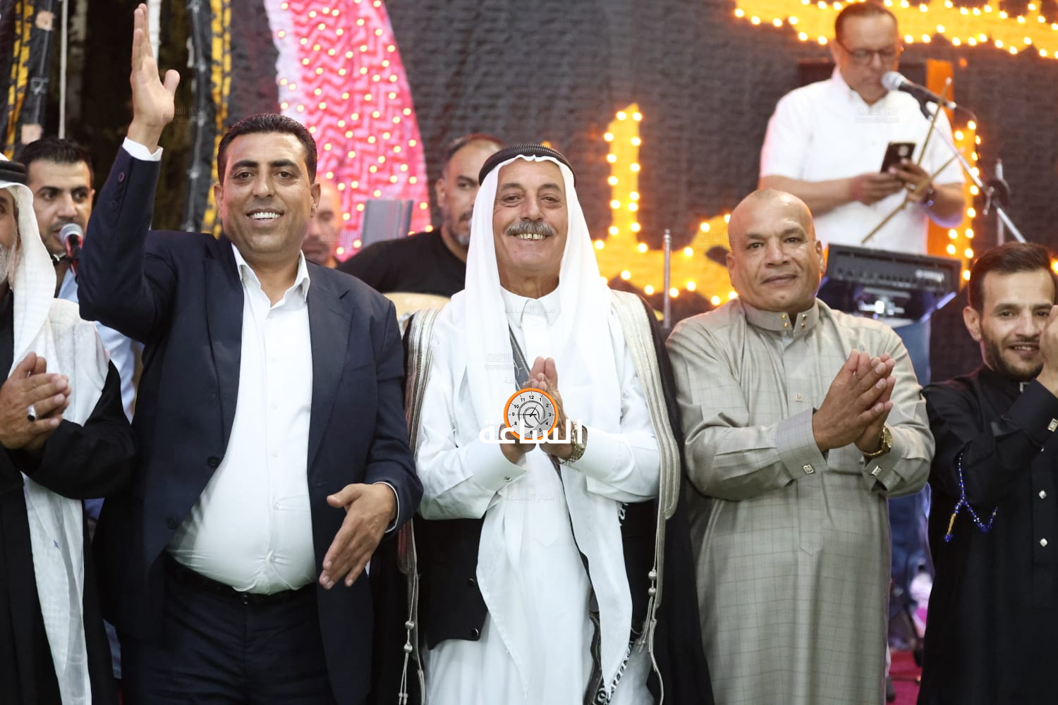 Madar Al-Saa Images 0.3431396131155423