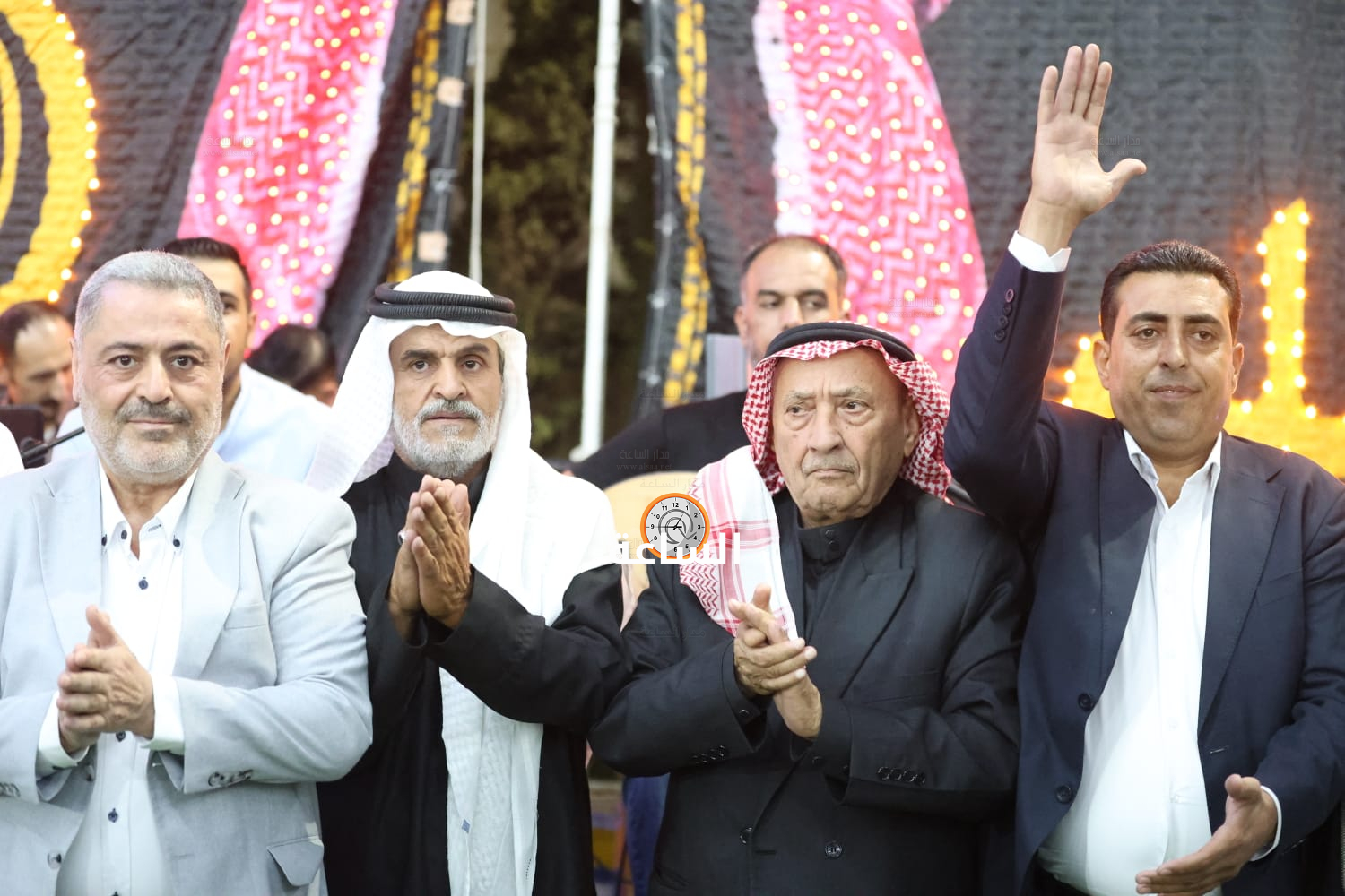 Madar Al-Saa Images 0.3514173663939181