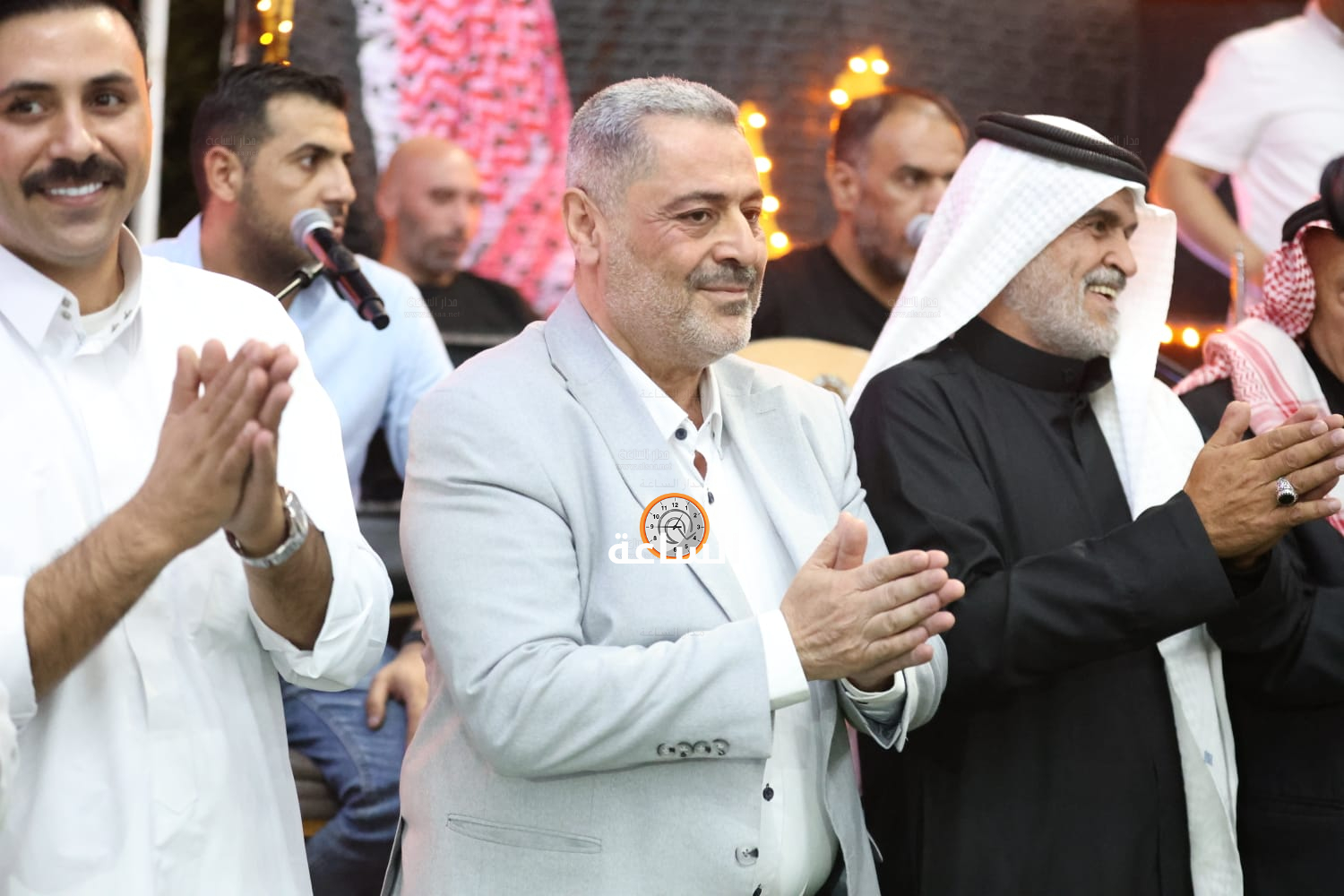 Madar Al-Saa Images 0.3395325833070715