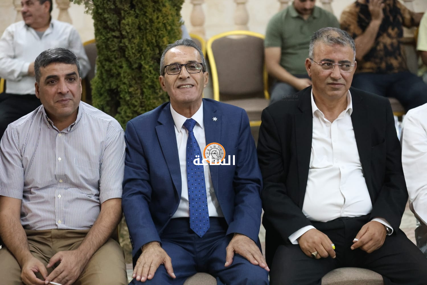 Madar Al-Saa Images 0.5654416574577246