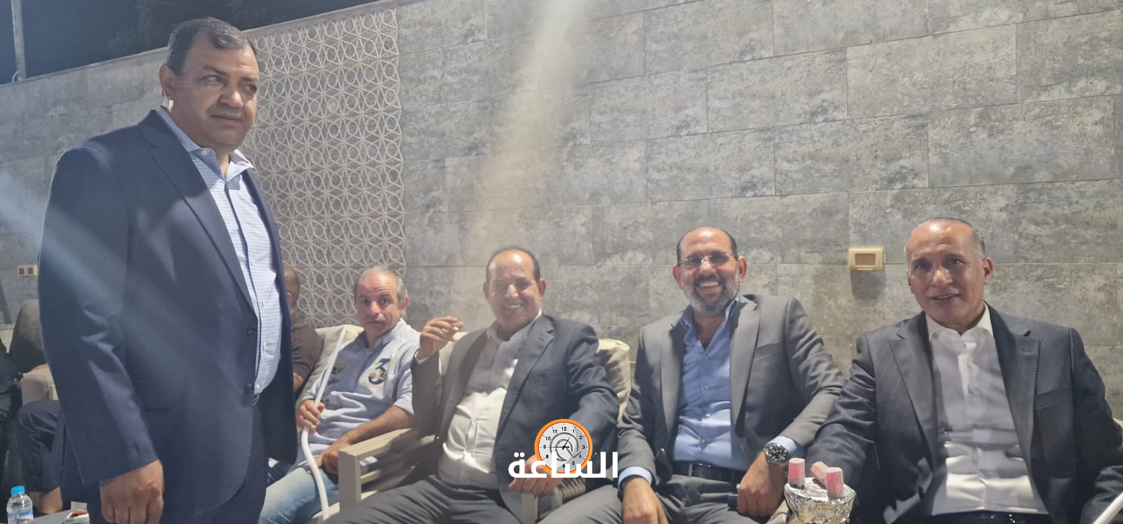 Madar Al-Saa Images 0.6561575319622932