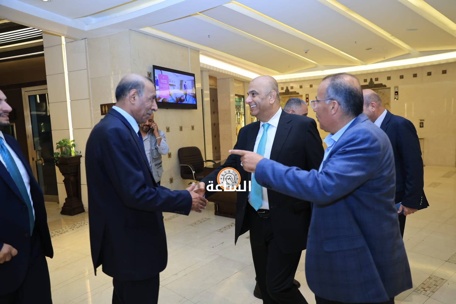 Madar Al-Saa Images 0.5012986352377704
