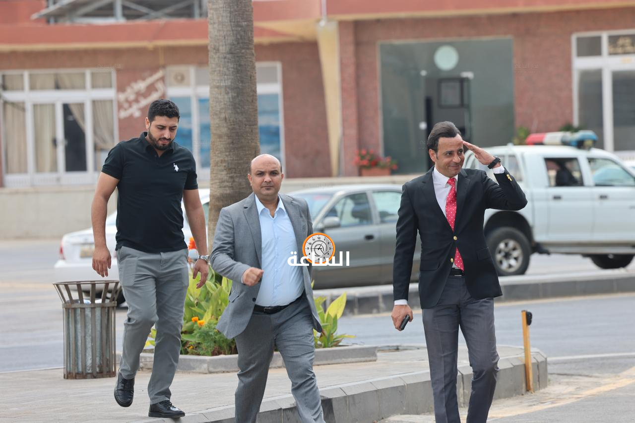 Madar Al-Saa Images 0.412794137992193