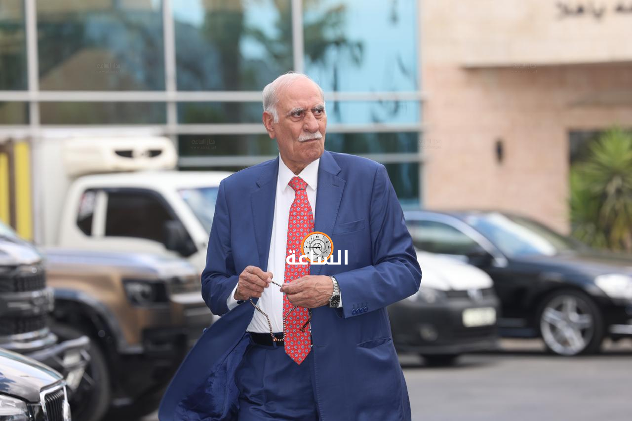 Madar Al-Saa Images 0.27808130168352996