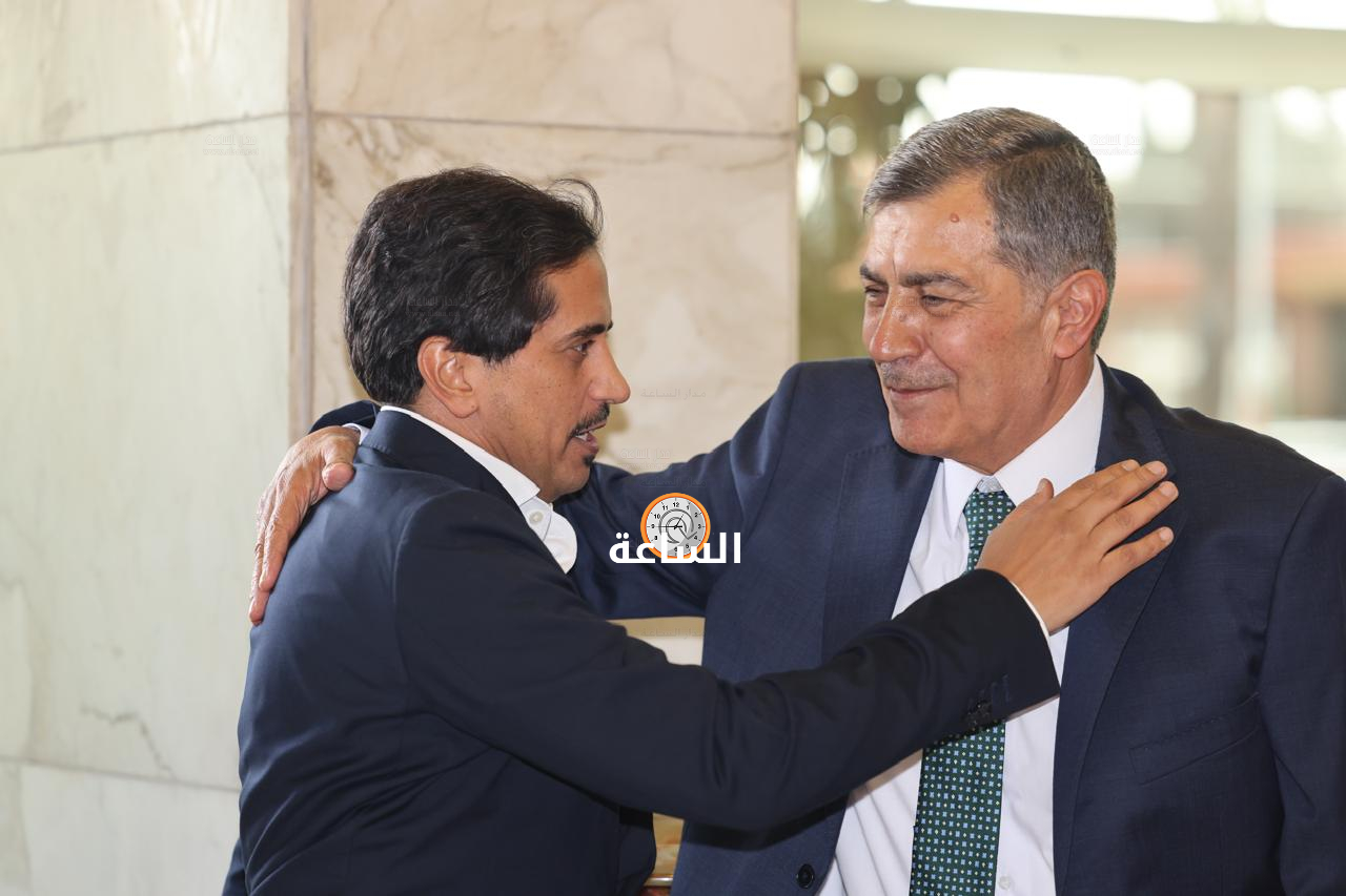 Madar Al-Saa Images 0.8164470818112057
