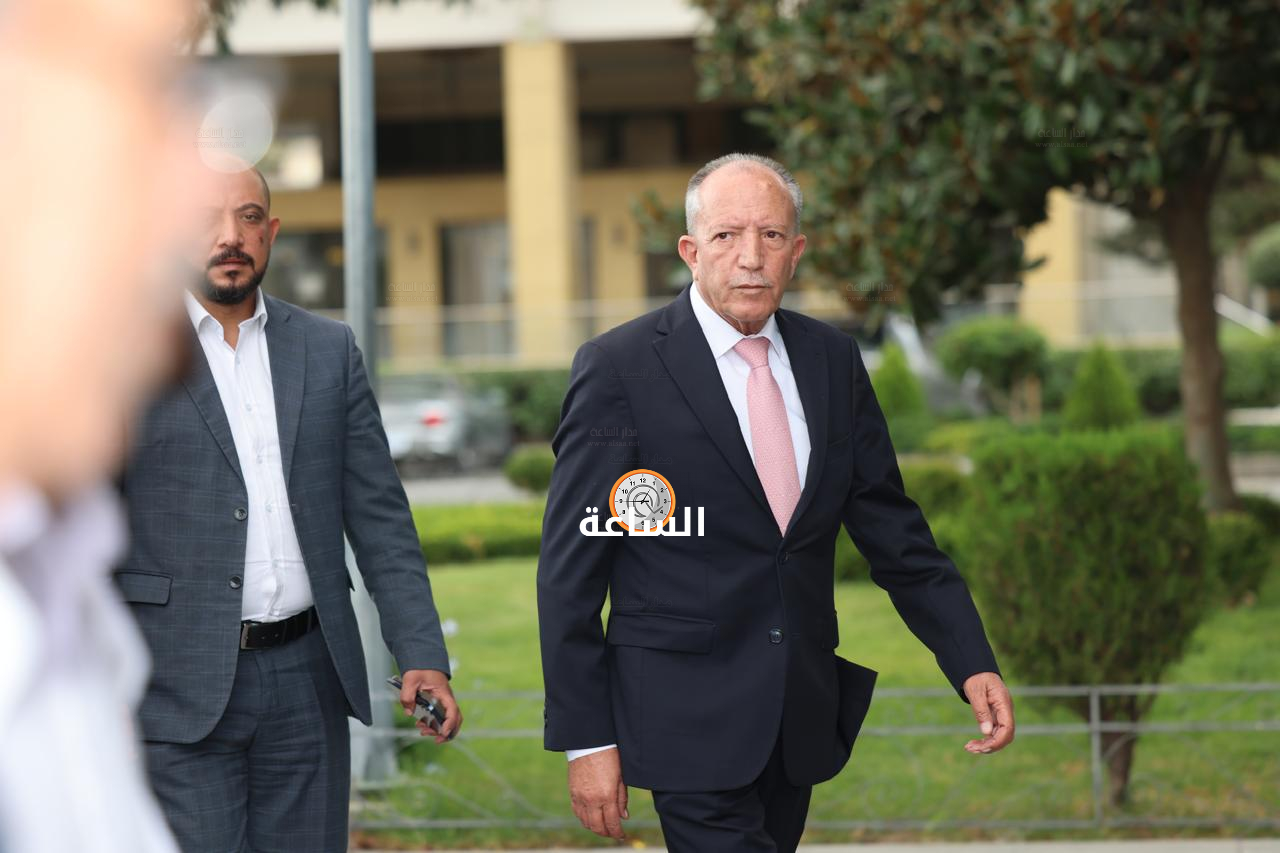 Madar Al-Saa Images 0.2509827380417292