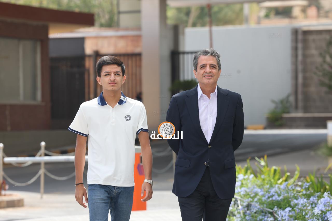 Madar Al-Saa Images 0.41732491097183155
