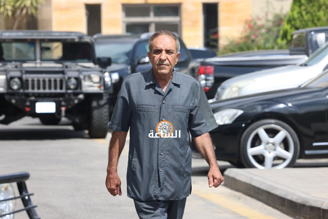 Madar Al-Saa Images 0.4252963325569047