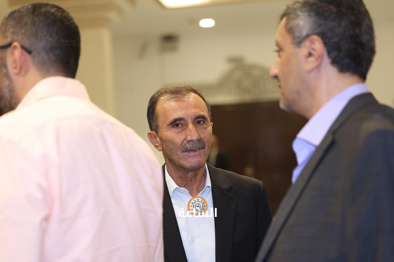 Madar Al-Saa Images 0.14150514847359552