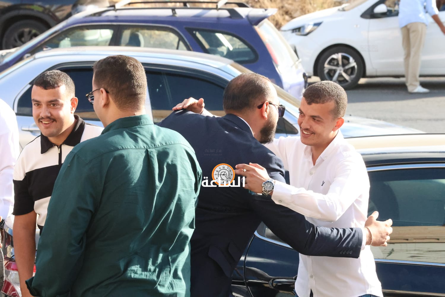Madar Al-Saa Images 0.3786230392067923