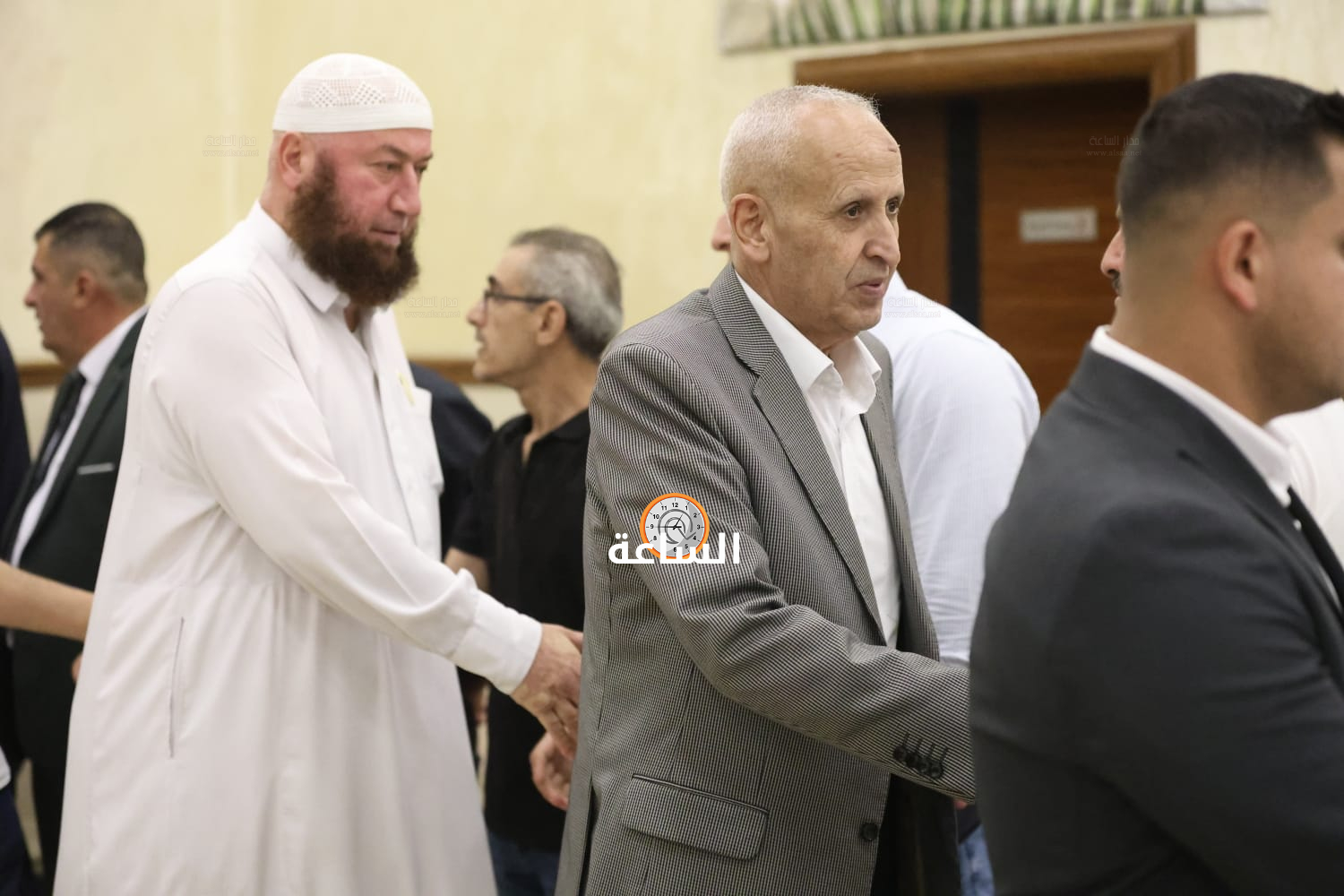 Madar Al-Saa Images 0.18077346547346818