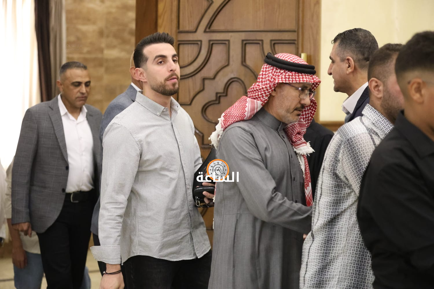 Madar Al-Saa Images 0.6994740985358213