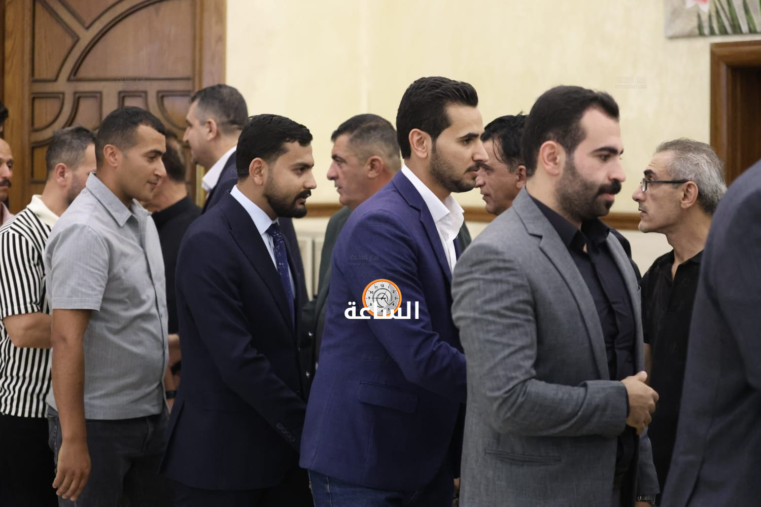 Madar Al-Saa Images 0.09294359005338138