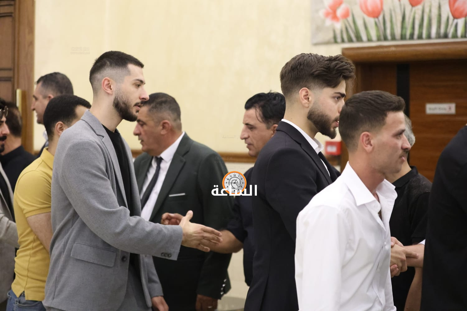 Madar Al-Saa Images 0.37742514621672985