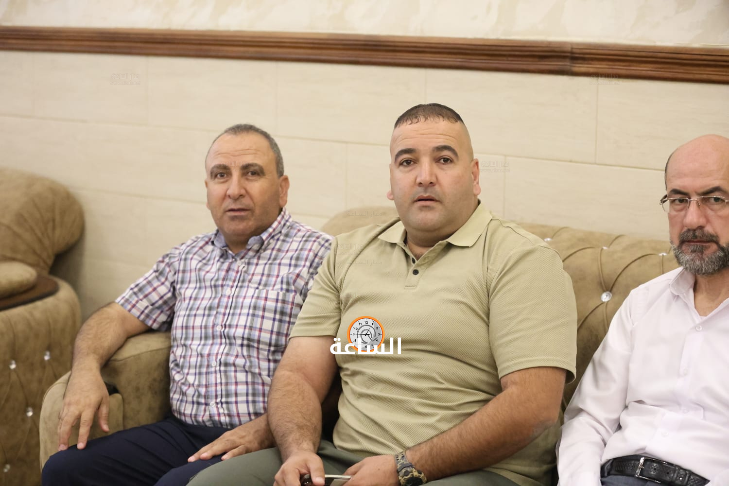 Madar Al-Saa Images 0.15218532884247682
