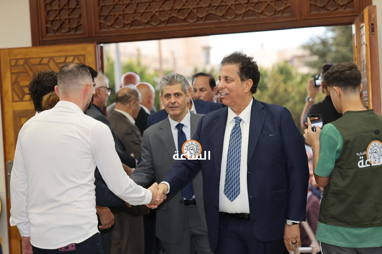 Madar Al-Saa Images 0.20759011346560585