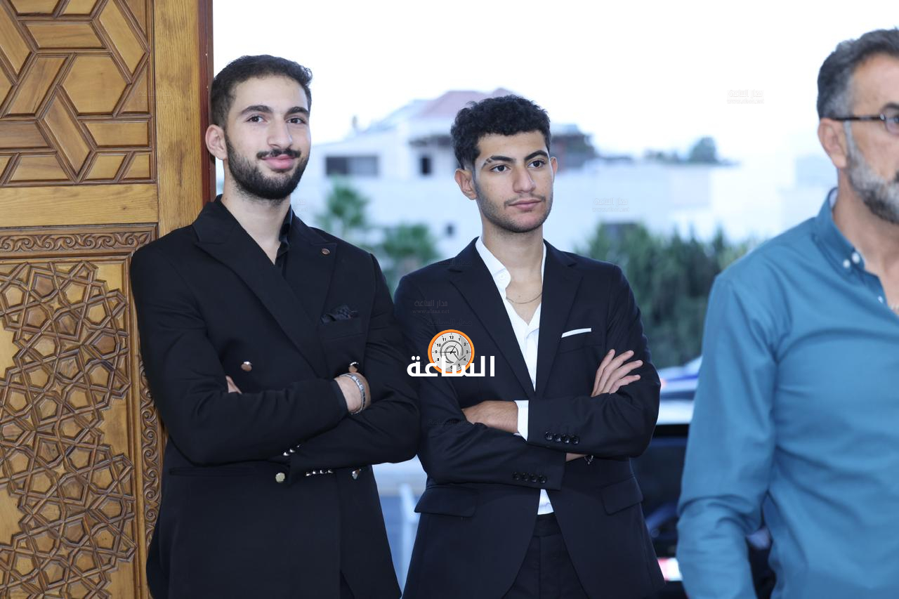 Madar Al-Saa Images 0.12363080721000663
