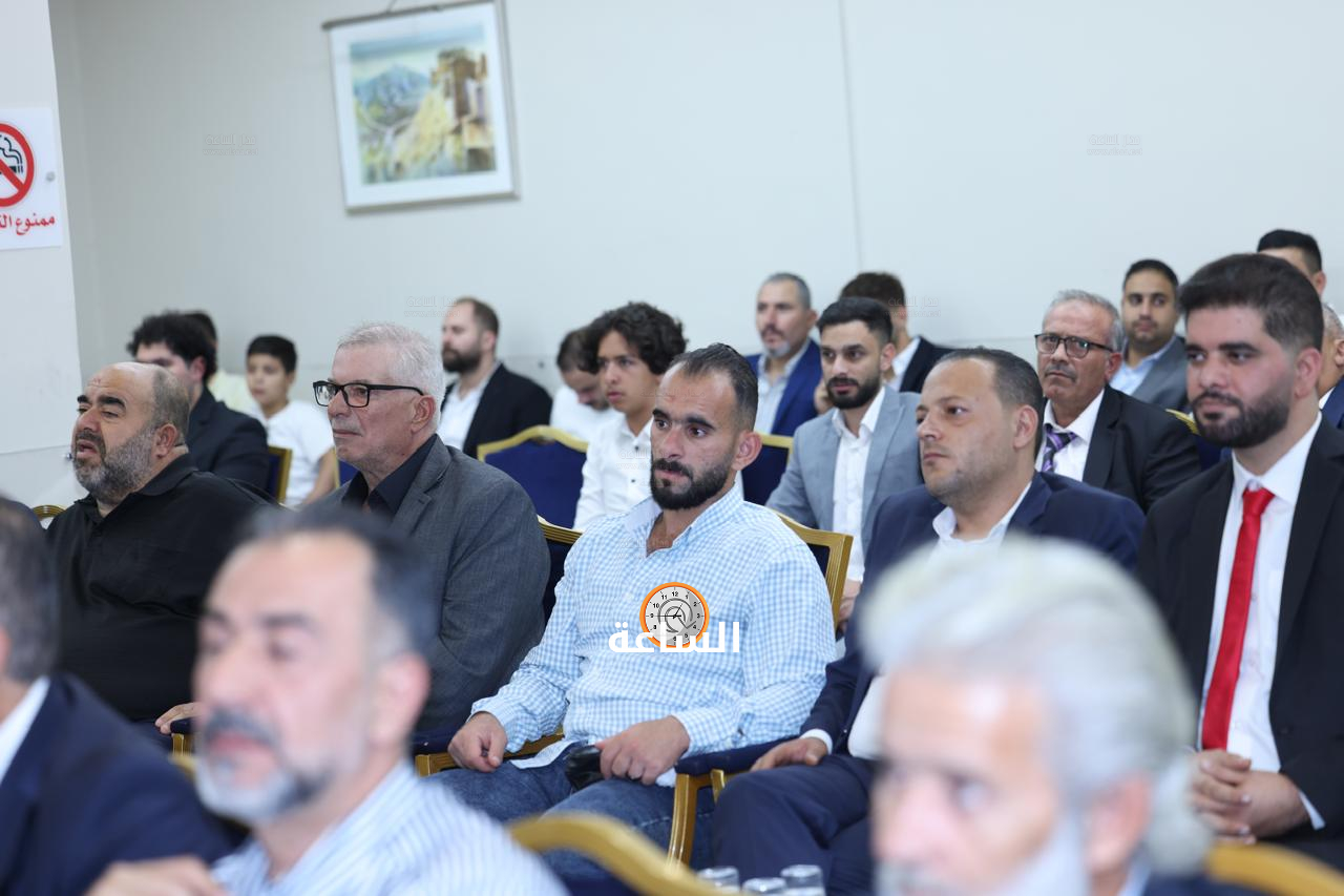 Madar Al-Saa Images 0.576805441742212
