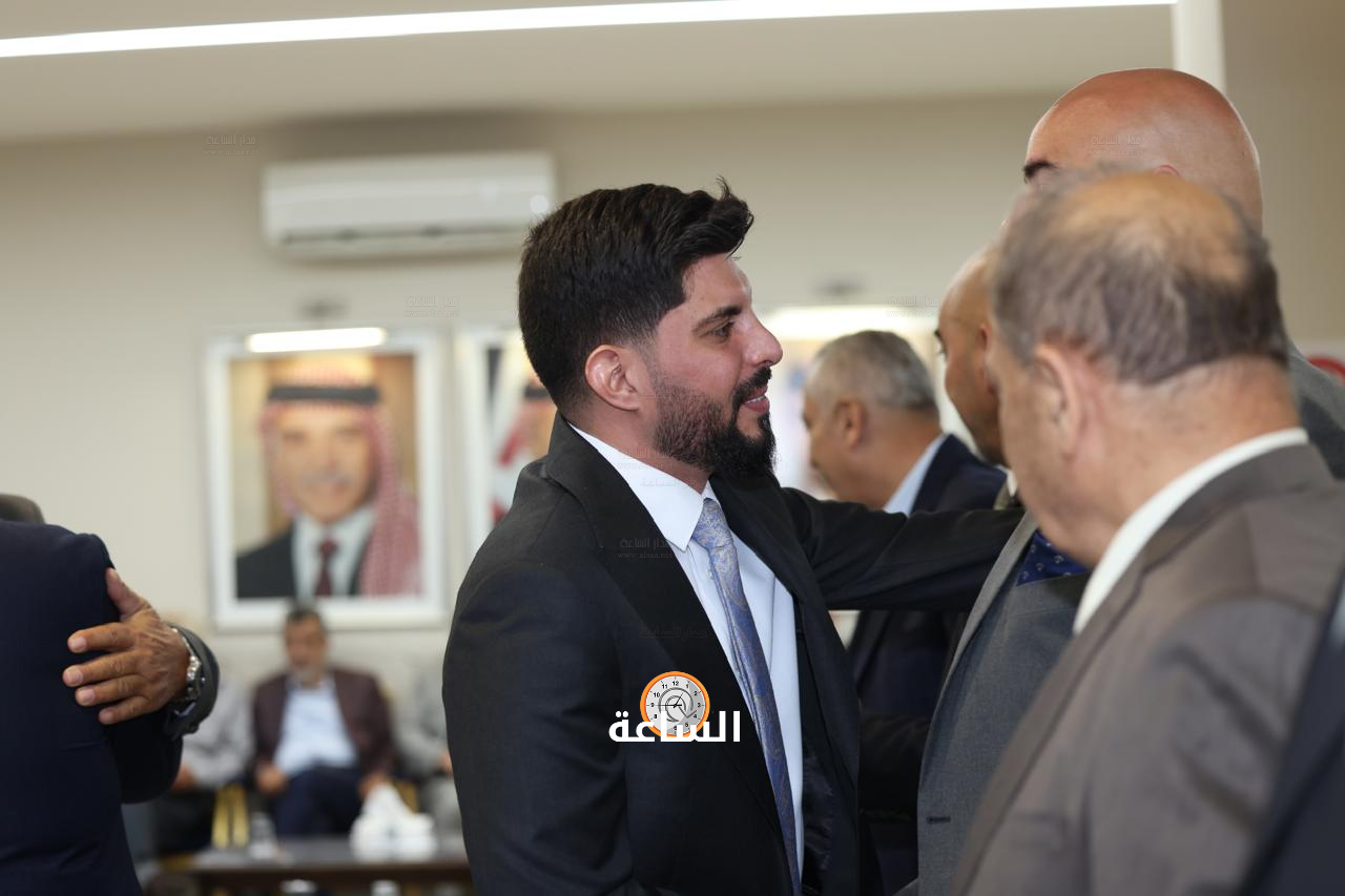Madar Al-Saa Images 0.34793279469438076