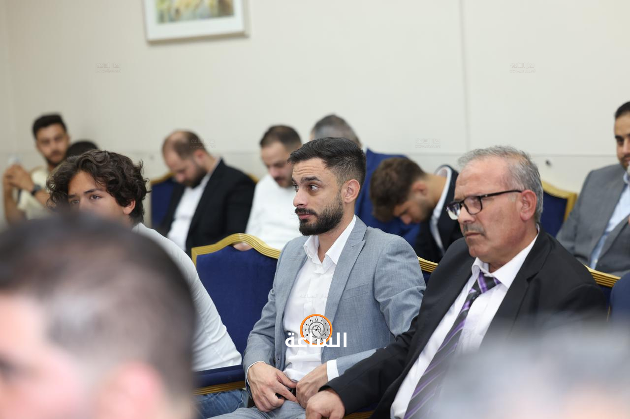 Madar Al-Saa Images 0.8686744704155709