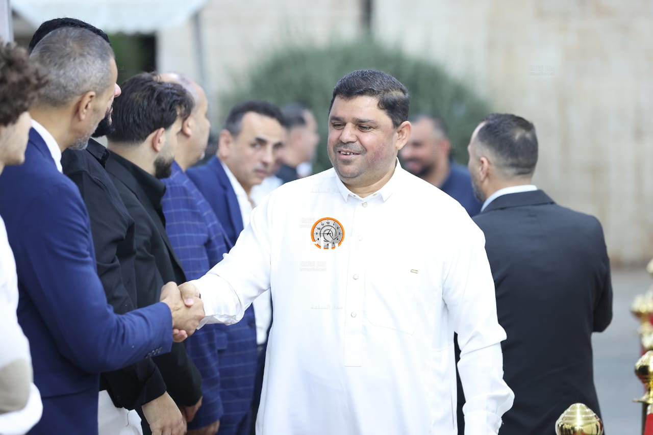 Madar Al-Saa Images 0.7452921344606532