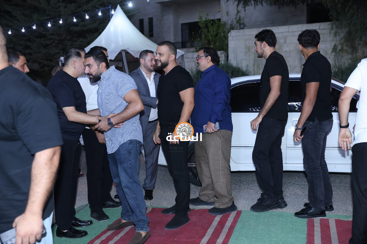 Madar Al-Saa Images 0.8345065110141561