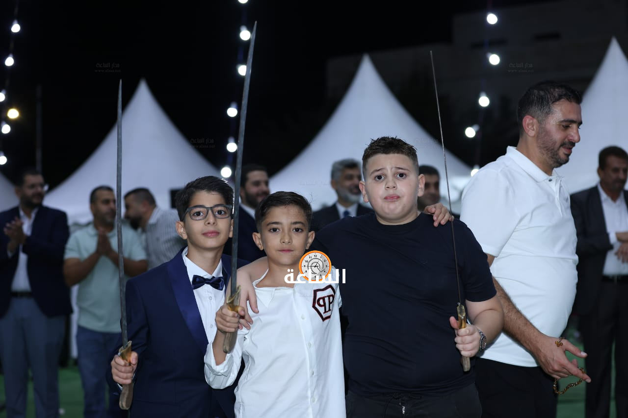 Madar Al-Saa Images 0.6695058599882959