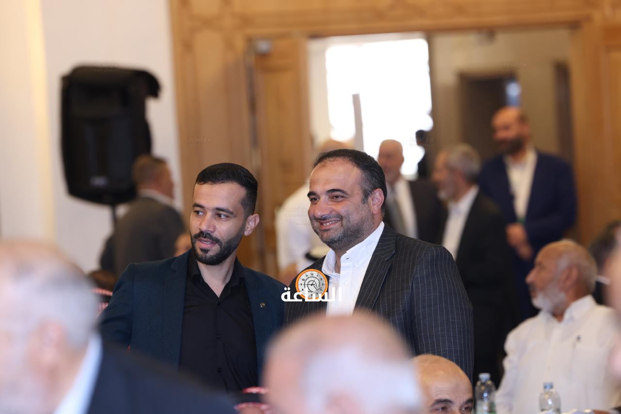 Madar Al-Saa Images 0.017358380436791387