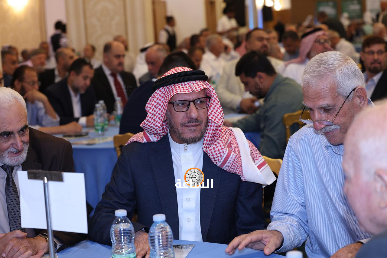 Madar Al-Saa Images 0.45058702547950313