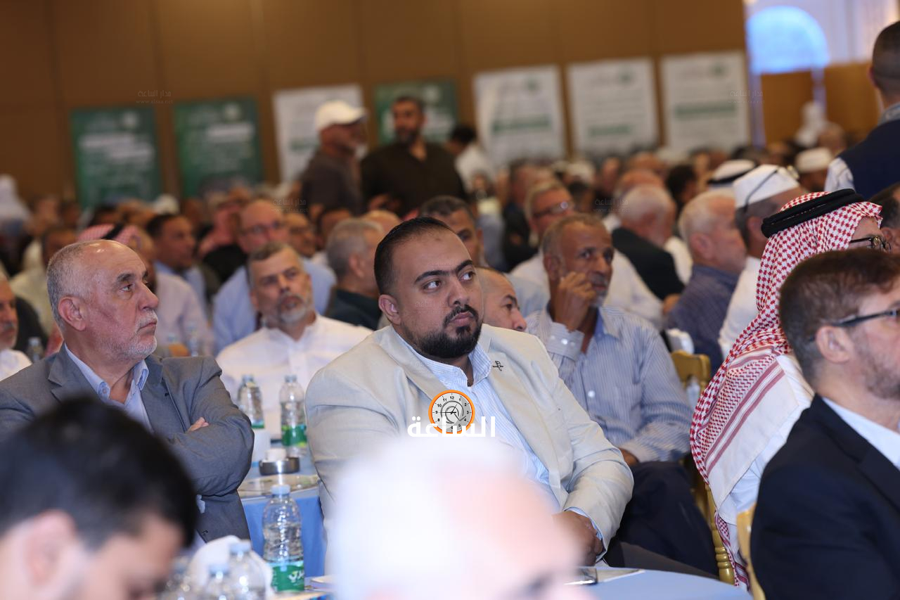 Madar Al-Saa Images 0.7608552184955095