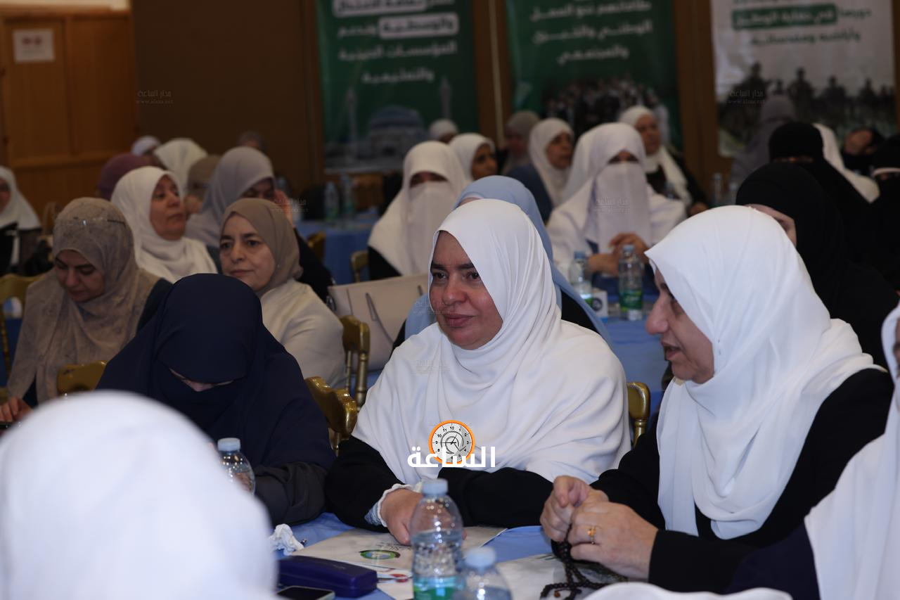 Madar Al-Saa Images 0.14601482016041412