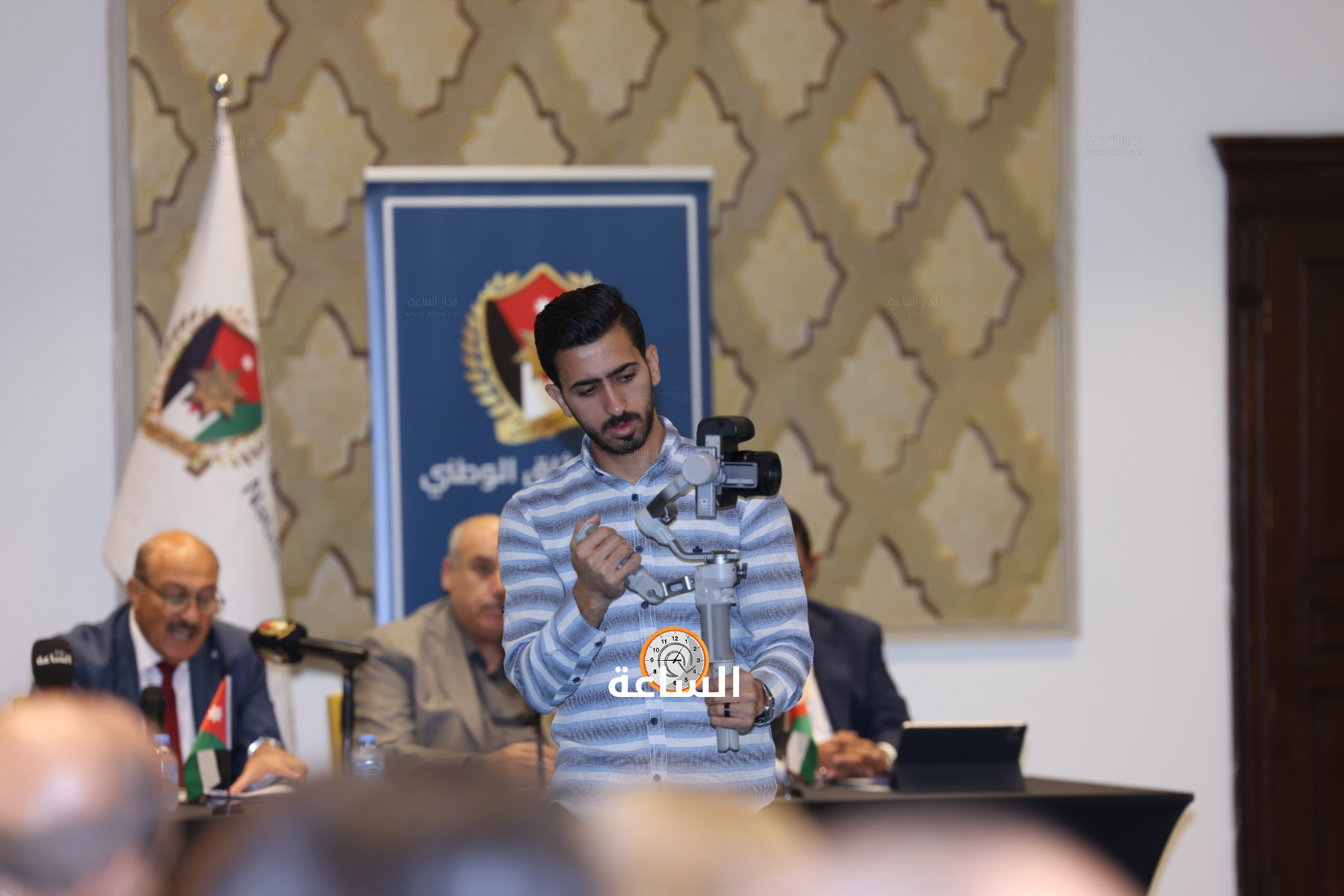 Madar Al-Saa Images 0.9394244173556744