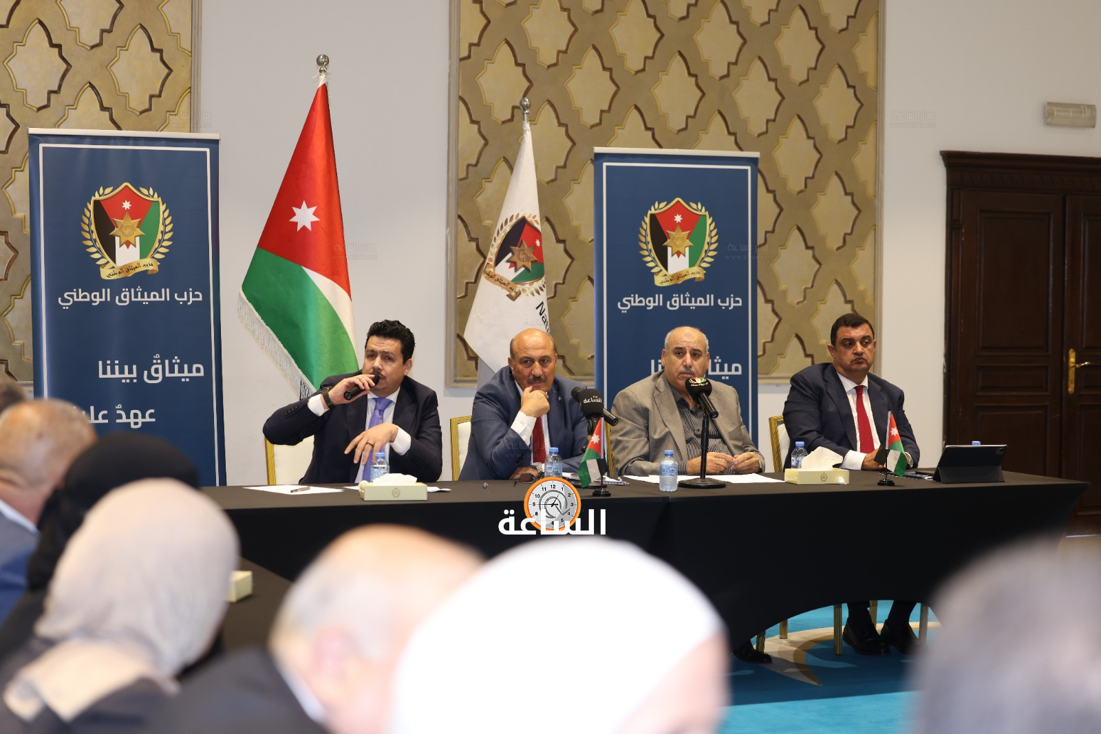 Madar Al-Saa Images 0.03573824098486578