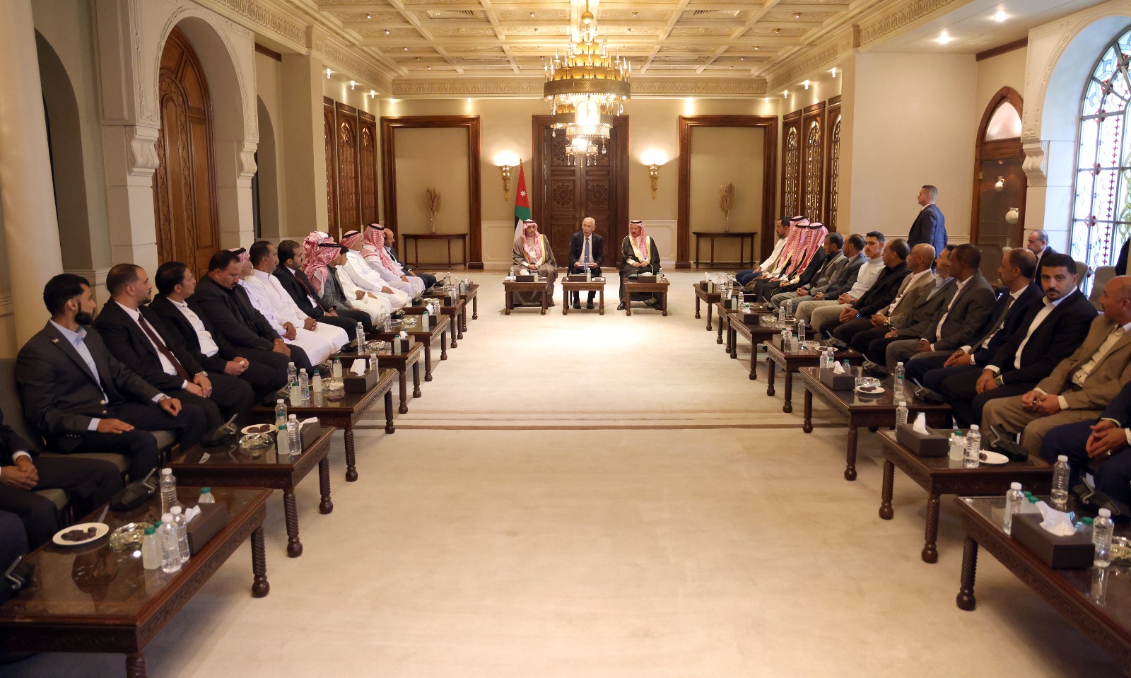 Madar Al-Saa Images 0.1352994877142596