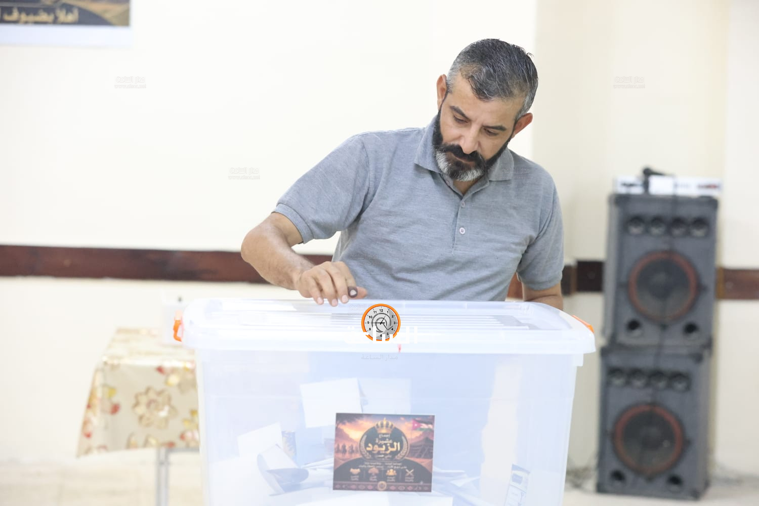 Madar Al-Saa Images 0.6264786223746507
