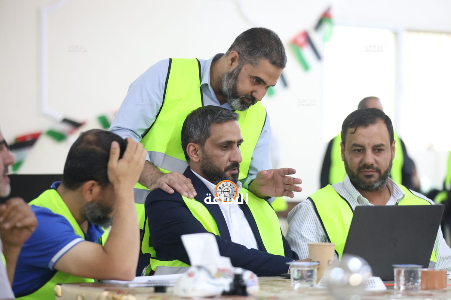 Madar Al-Saa Images 0.3341034569376553