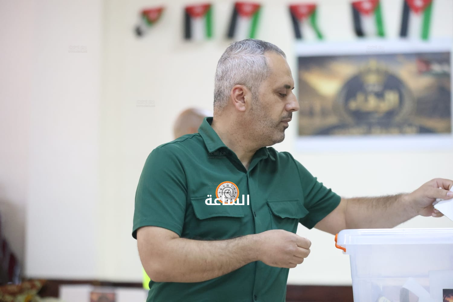 Madar Al-Saa Images 0.48654851077939665