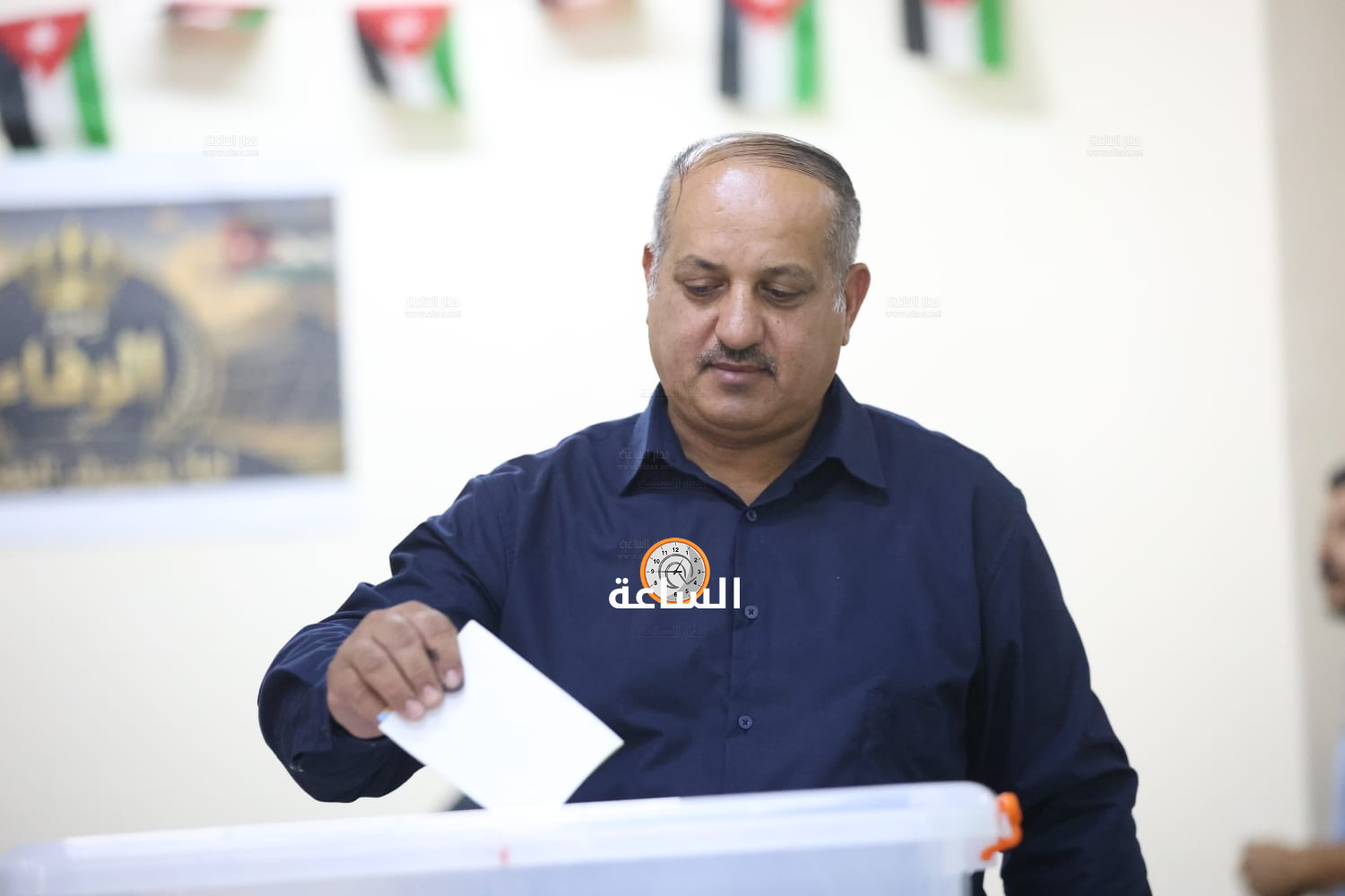Madar Al-Saa Images 0.735756703295693