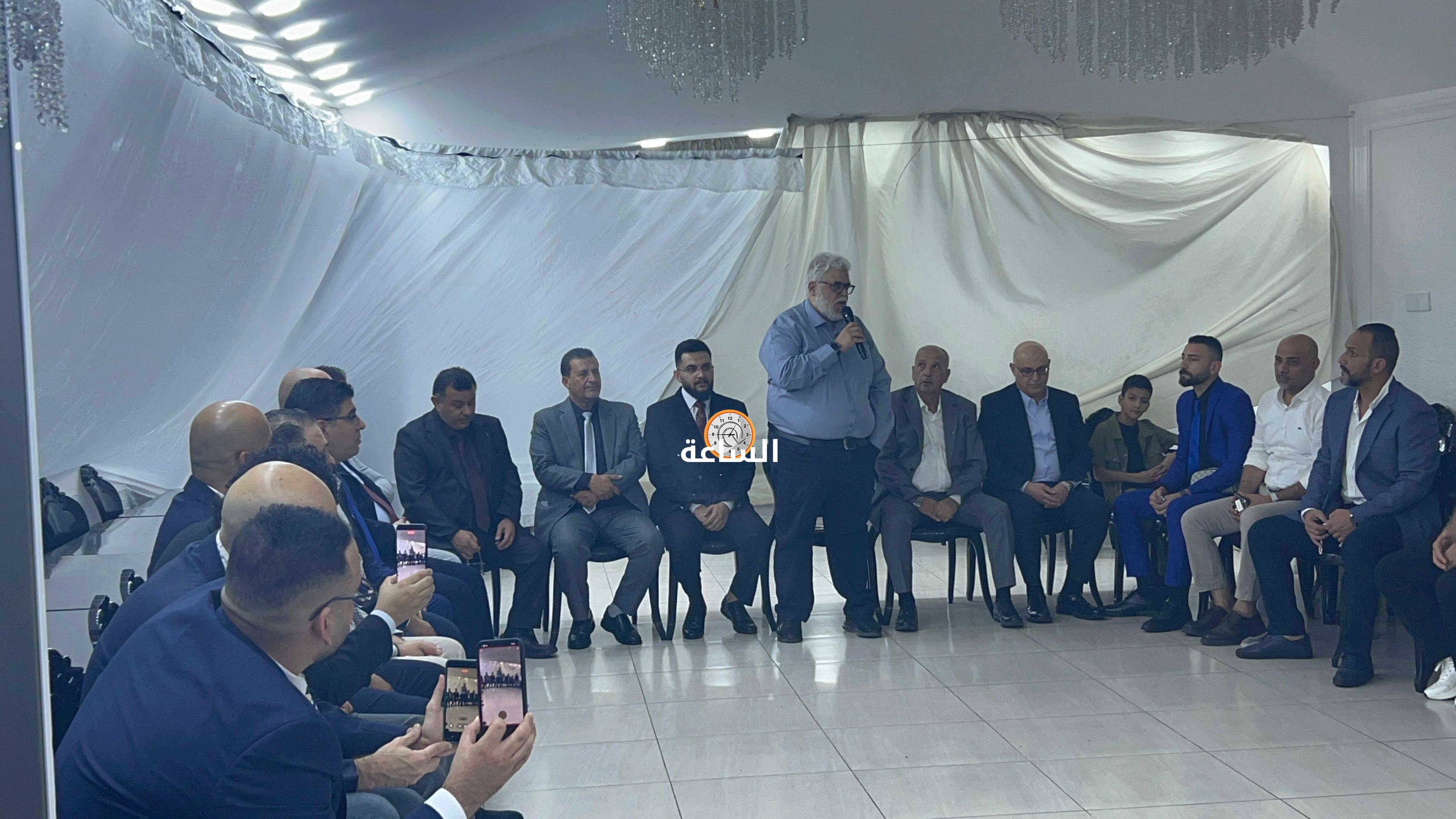 Madar Al-Saa Images 0.14058589537785882