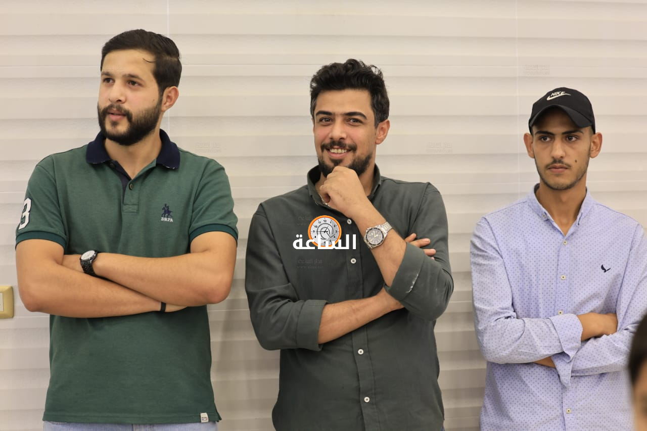 Madar Al-Saa Images 0.08142905308261827