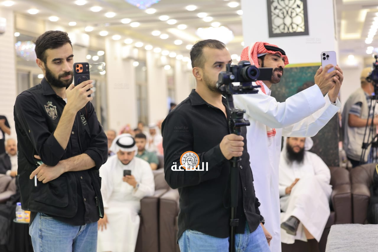 Madar Al-Saa Images 0.6524914792837021