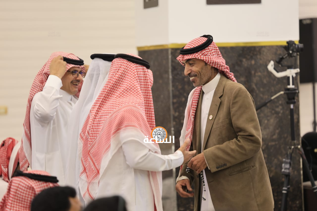 Madar Al-Saa Images 0.5173713948412065