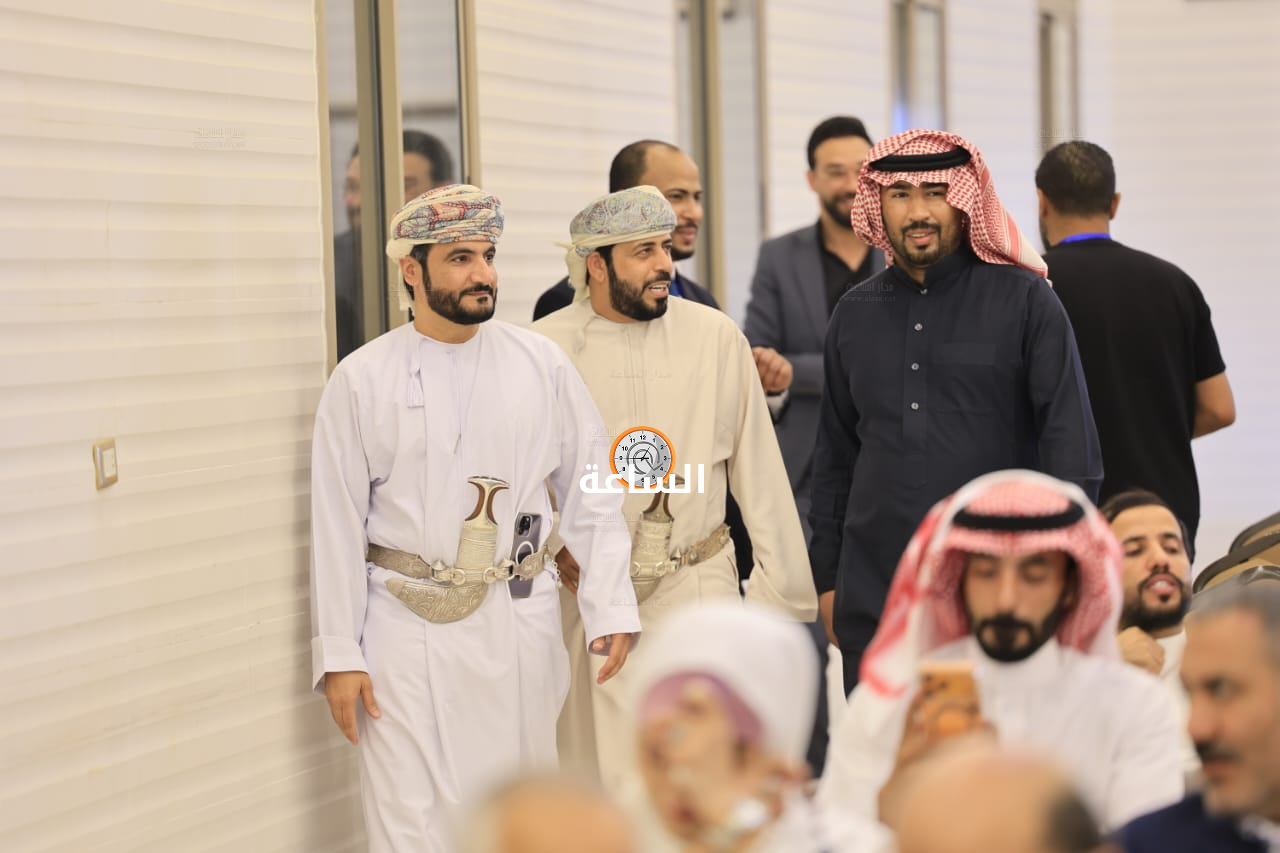 Madar Al-Saa Images 0.46792229674073627