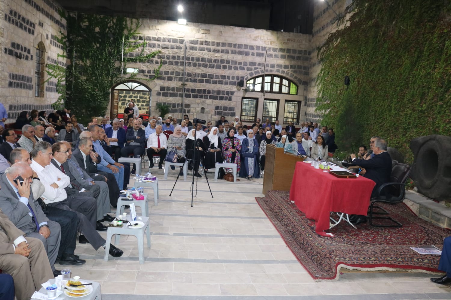 Madar Al-Saa Images 0.40370409755884096