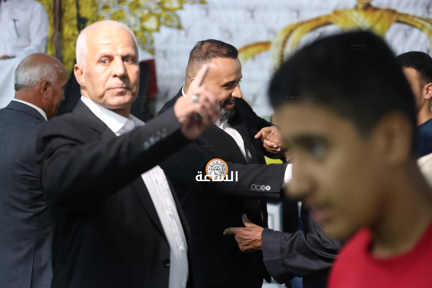 Madar Al-Saa Images 0.137921137885199