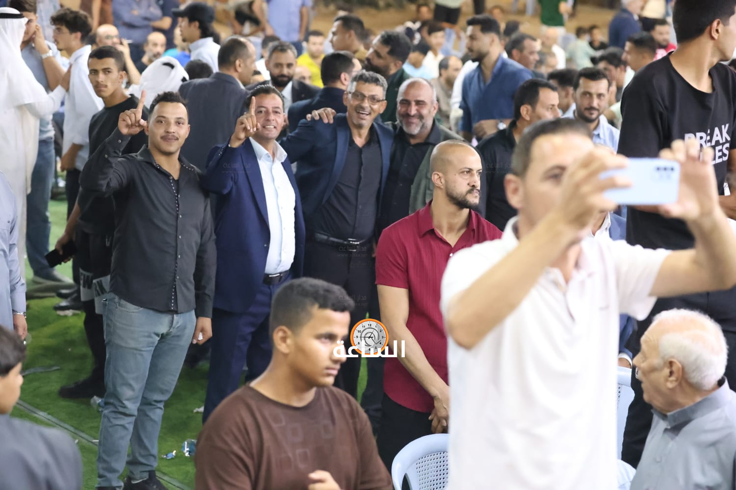 Madar Al-Saa Images 0.7972688960955576