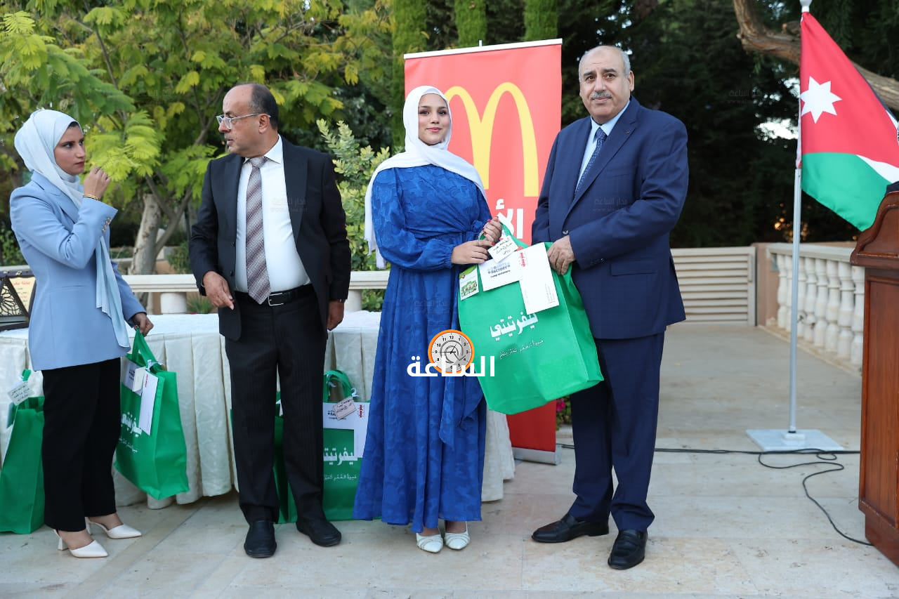 Madar Al-Saa Images 0.550618845970567